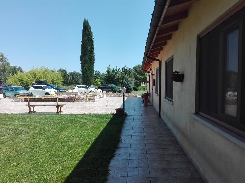 サン・マッシモ Agriturismo Le Due Arcateヴィラ エクステリア 写真
